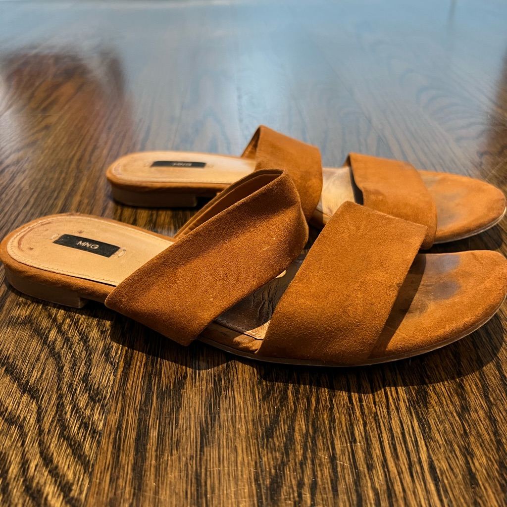 Mango Flat Sandals
